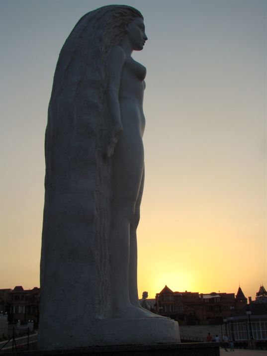 Муза Скульптуры (Взгляд из Атлантиды). 2007. - DSC02364 768x1024