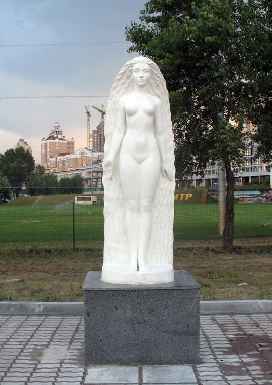 Муза Скульптури (Погляд з Атлантиди). 2007 - img 2394 1 2 768x1086