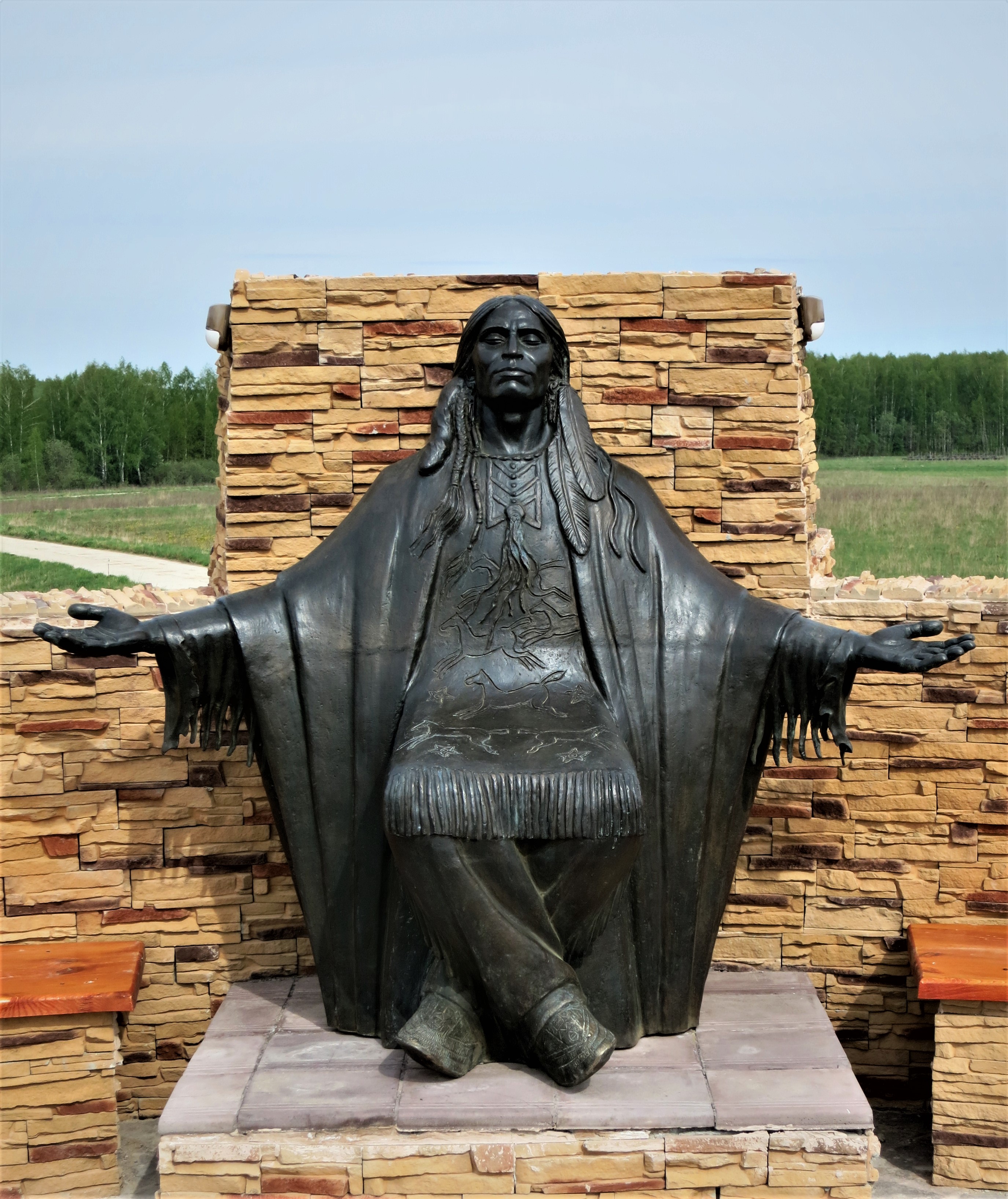 Пам'ятник вождю-наставнику індіанців Північної Америки із композиції «Чотири мудреця». 2012 - 134